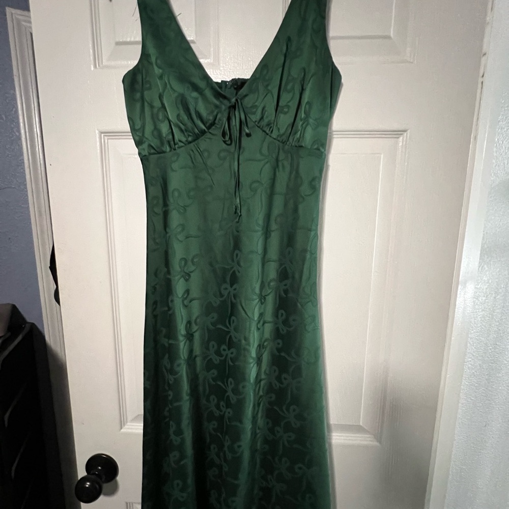 Elegant Green Bow Sleeveless Dress